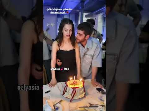 لاأحد يحضن بعد ايمري صراحة تصميمي ايجام سينا باير ايمري بأي  