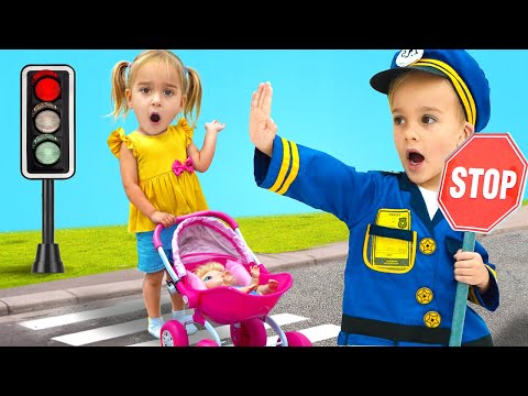 يتعلم الأطفال السلامة المرورية وقواعد المرور