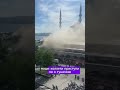 В центре Стамбула загорелся Египетский рынок. Кадры с места пожара.