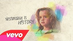 Katy Perry - This Moment (Lyric Video)  - Durasi: 3:47. 