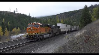 *4K*   A Fast Z and Grain Train plus an Autorack Train