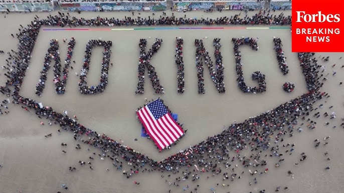 Anti-Trump Protesters In San Francisco Gather On Ocean Beach For A ‘No King’ Rally