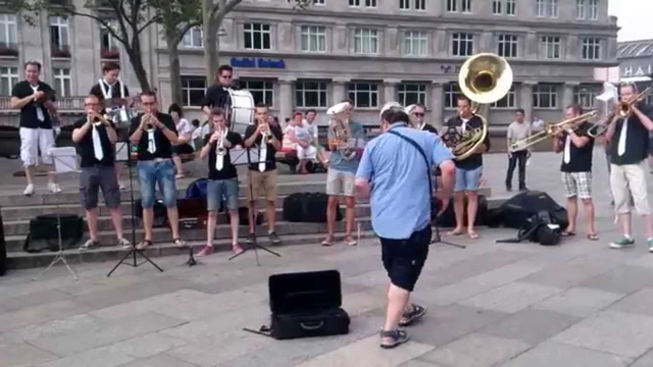 Wa'n Brass Drink doch eine mit