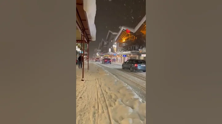 #snowfall #night #relaxing #shorts  #ytshorts #naturelovers #nature 🔥🔥🔥🔥🔥🔥🔥