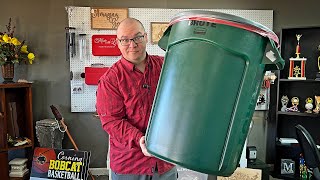 Rubbermaid BRUTE Heavy Duty Round TrashGarbage Can, 32 Gallon