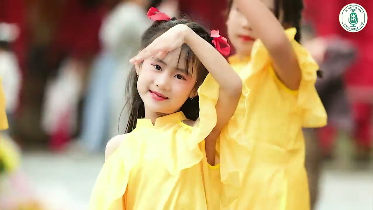 Ngày xuân long phụng sum vầy. Năng Khiếu Hương Đỗ