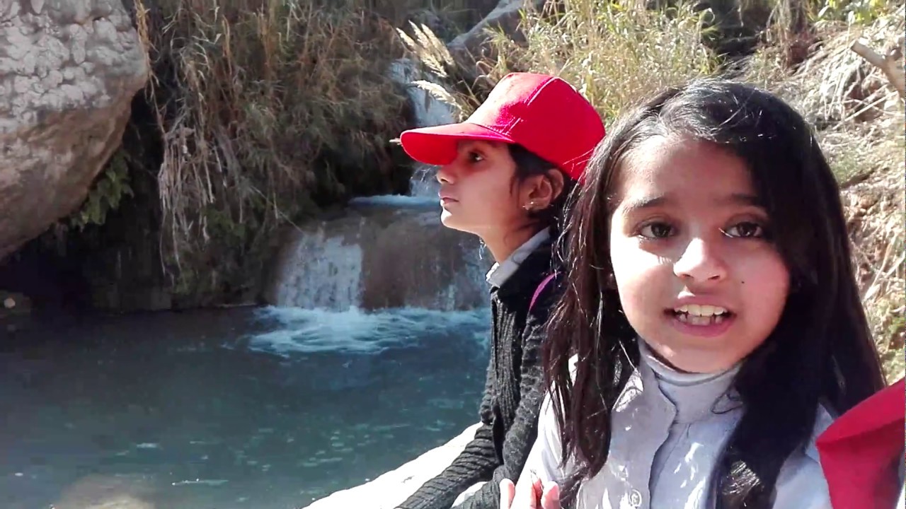 Whiz Kidz student expressing her thoughts about visit to Neelwan