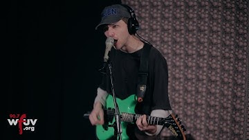 Dehd - "Dog Days" (Live at WFUV)