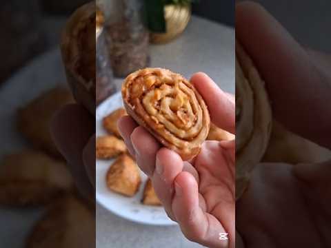 Perfect Apple Cookies in Minutes #sweetfoods #cookies #applecookies #recipe #amovcscookies #food