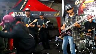 Kararas Reggae - Mobil butut @live KRAMAT