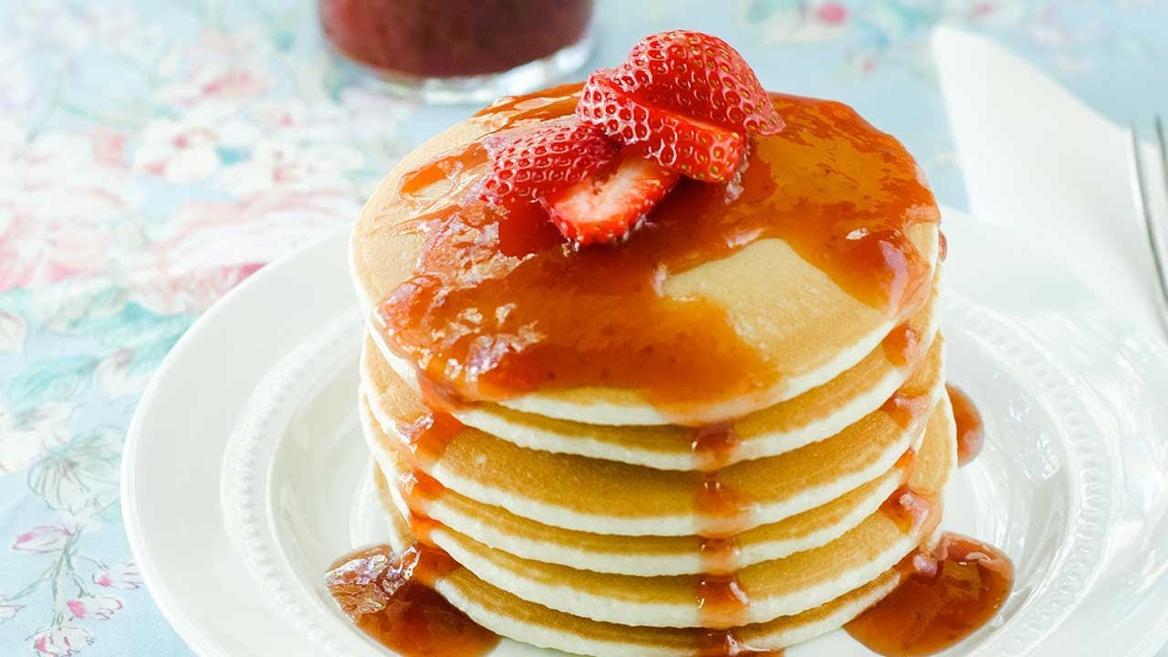 Strawberry Crepes with Homemade Whipped Cream - Jessica Gavin