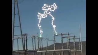 AWESOME HUGE SPARK Million Volts!!!