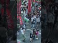 Vuelta končí v chaosu. Protestující se dostali na trať, peloton do cíle nedojel