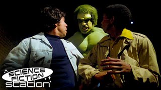 Hulk Fights Some Muggers! | The Incredible Hulk | Science Fiction Station