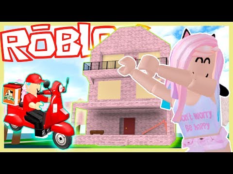 Repartiendo En Moto Y Tenemos Una Super Mansion L Work At A - tenemos mucho trabajo l work at a pizza place l roblox youtube