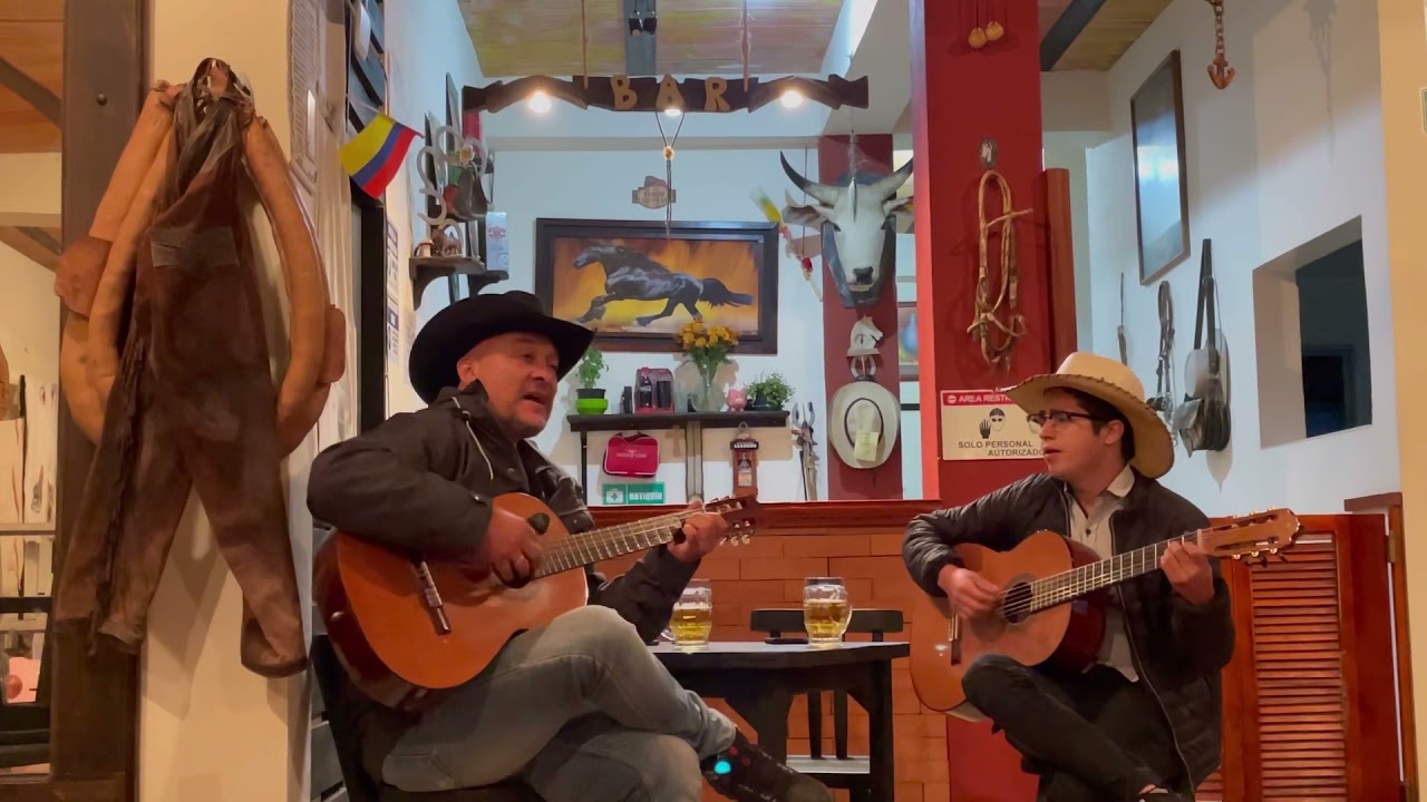 Nos Estorbó La Ropa