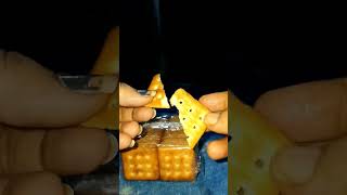 Cool biscuit #viral #shortfeed #trending #youtubeshorts #food #foodlover #biscuit #shorts