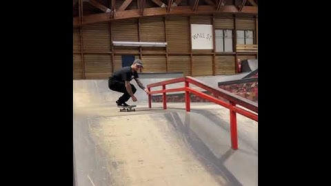 Aurélien Giraud doing skating practice for SLS SUPER CROWN 👑.  #06