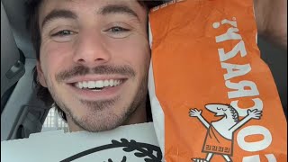 New Little Caesars 4 Quarter Calzony Review #littlecaesars #pizzareview #pizza #foodreview #fastfood