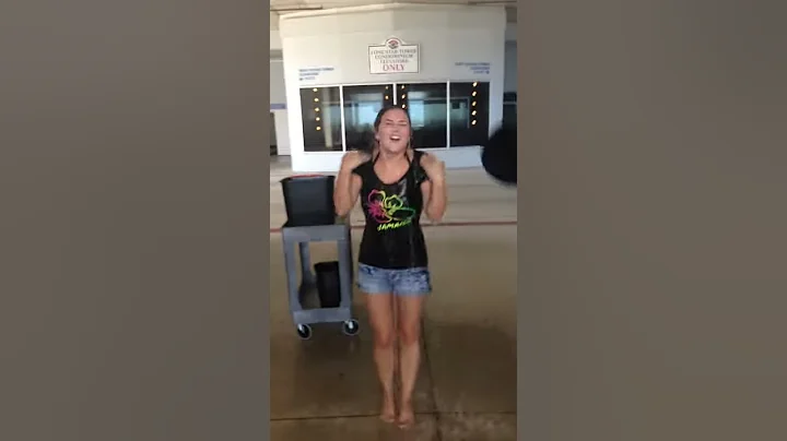 20/20 Ice Bucket Challenge - Kelly Hamrick