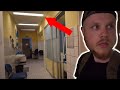 GESCHLOSSENES KRANKENHAUS - ist hier noch BETRIEB? | ÜBERALL LICHT + FEUERALARM 🔥🚨