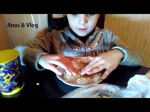 ანა აკეთებს ჯეჯილს