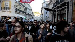 Lisbon General strike march through Chiado  Nov 23 2011