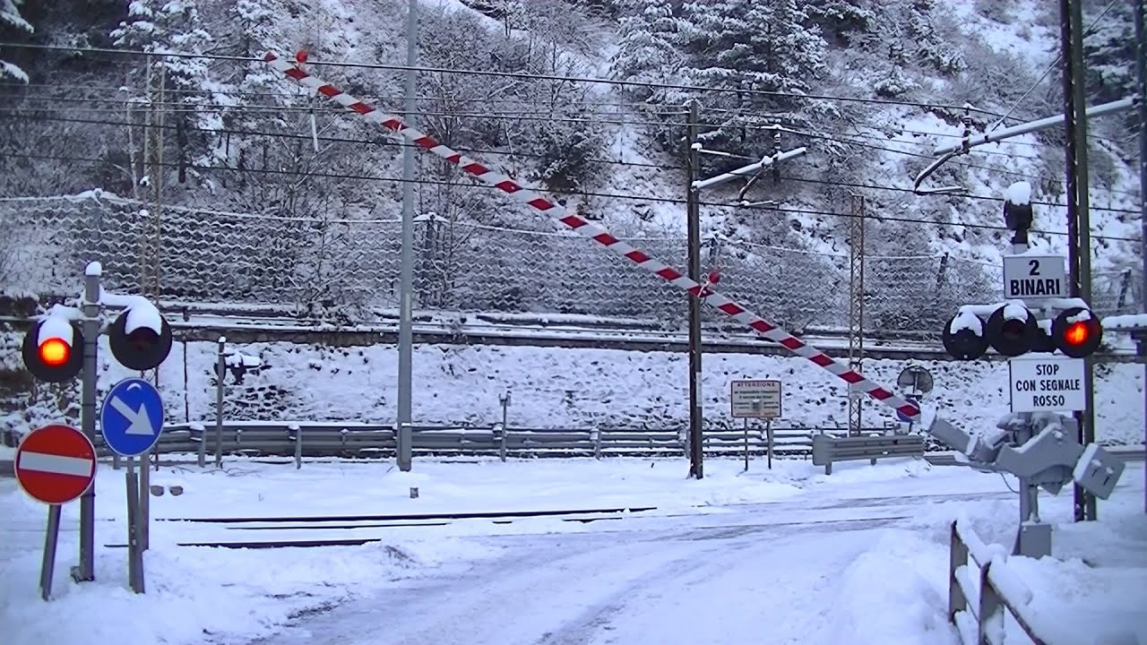 Spoorwegovergang Beaulard (I) // Railroad crossing // Passaggio a livello