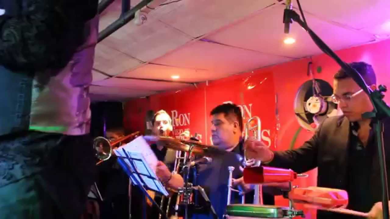 ROBERTO LUGO EN SONEO, LO SIENTO 2015. YouTube