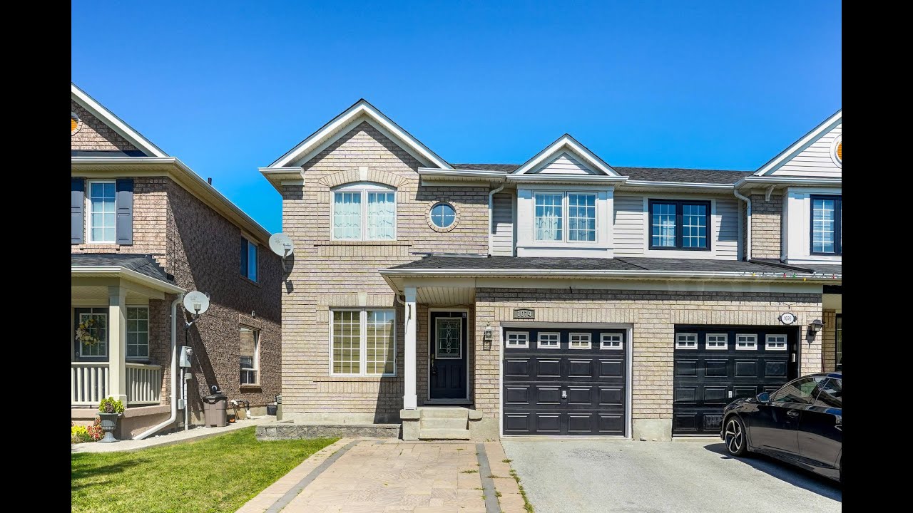 1074 Wallbrook Crescent Milton Home for Sale Real Estate Properties