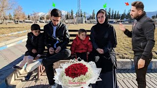 Ali and Parisa's romantic meeting in the park: Buying a wedding ring👩‍❤️‍👨💍