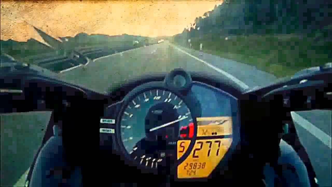 YAMAHA R1 2015 Sound & Top Speed - YouTube