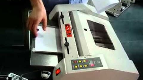 Automatic booklet maker