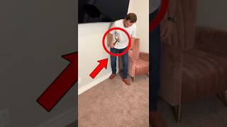 Father repairs damage in kids’ bedroom wall!😱 #shortvideo
