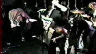KoRn - Need to Live Dallas 1995