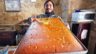 Lebanese STREET FOOD TOUR in Sidon - Brain Sandwiches & Bread Factory in Saida, Lebanon! screenshot 4