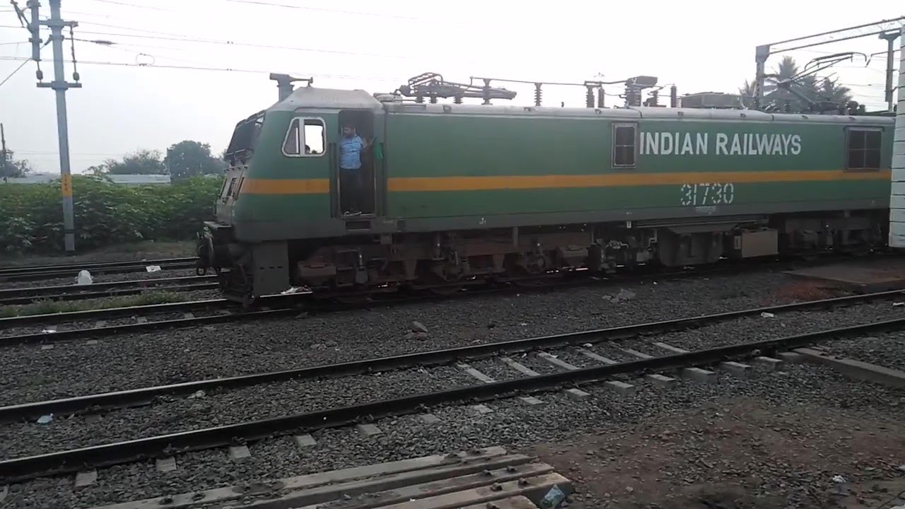 WAG 9 WITH BOXNHL RAKE - YouTube