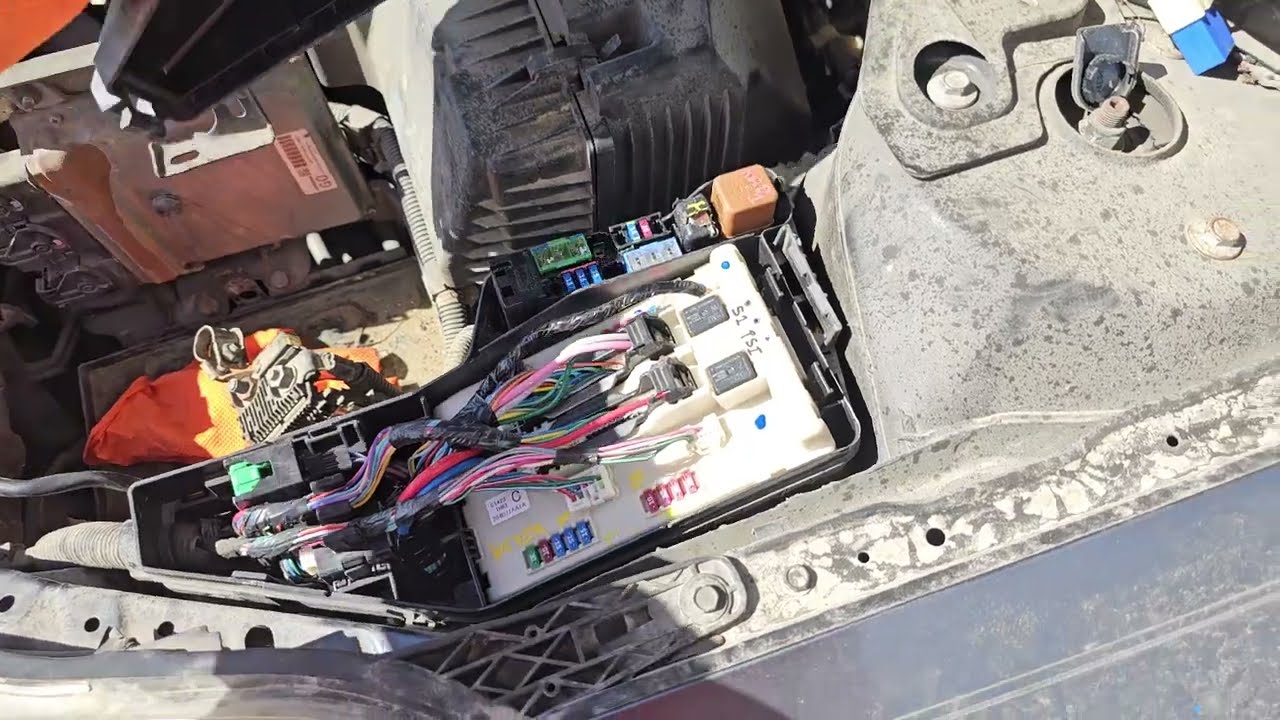 2012 nissan altima cigarette lighter fuse 2012 Nissan Altima Fuse Boxes