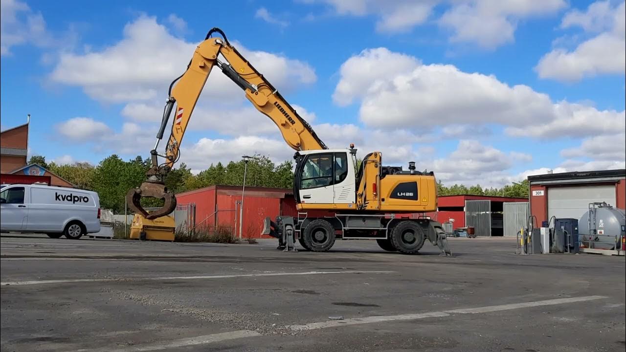Liebherr LH 26 M industri 18 927071 YouTube