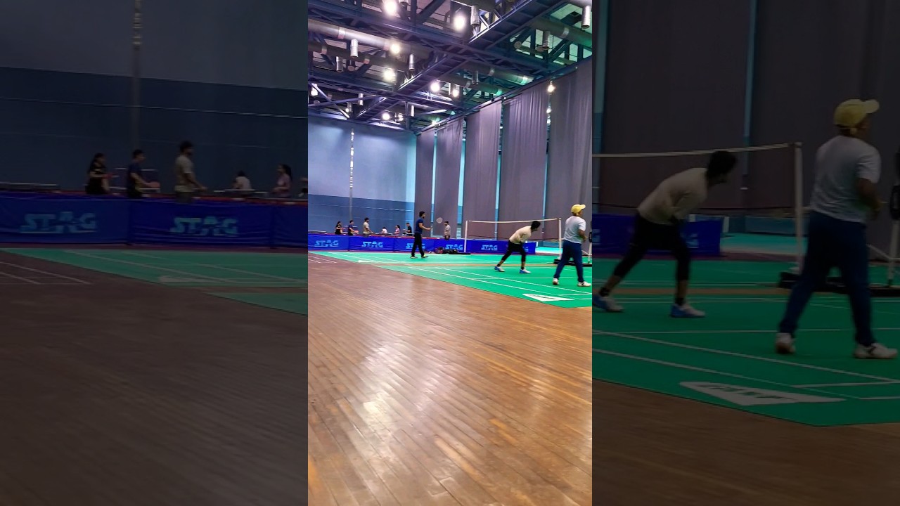 Best Badminton Indoor Court in Delhi - Yamuna Sports Complex 