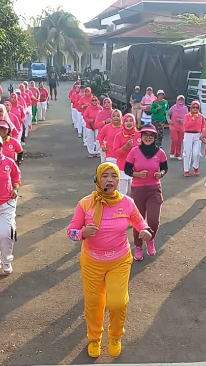 Senam kreasi//kjs wijaya kusuma