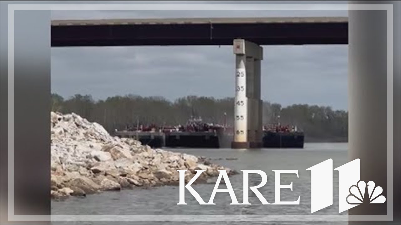 Barge hits bridge in Oklahoma