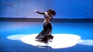 Iraqi dance and tabla-solo. Sexy and beautiful bellydancer Liliya Gimatdinova.