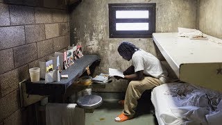 Cook County Jail's Comeback | NYT News