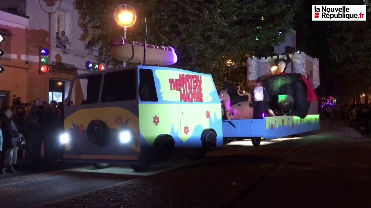 VIDÉO. Parthenay : pleins feux sur la cavalcade de Pentecôte