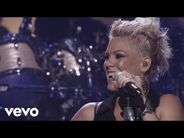 P!NK - Try (The Truth About Love - Live From Los Angeles) class=