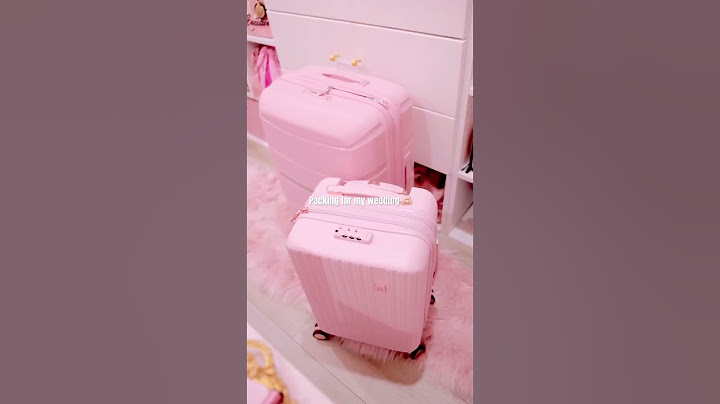 Packing for my wedding 💕🫶🏻 full vlog coming soon 💍