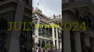 Haunted Mansion Holiday REOPENING Date Announced #shorts #disney #disneyland #hauntedmansionholiday