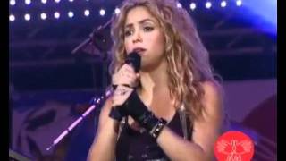 Video thumbnail of "Shakira, Mercedes Sosa e Pedro Aznar - La Maza [ao vivo]"