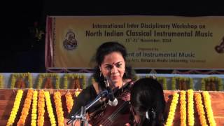 Dr. Sangeeta Shankar - Workshop at BHU on Indian Violin - Part 1